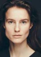 Amanda Collins nua