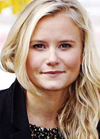 Ebba Hultkvist nua