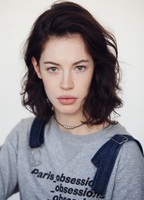 Dorcas Coppin nua