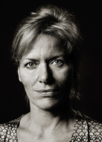 Marianne Mortensen nua