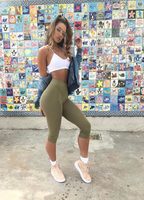 Sommer Ray nua