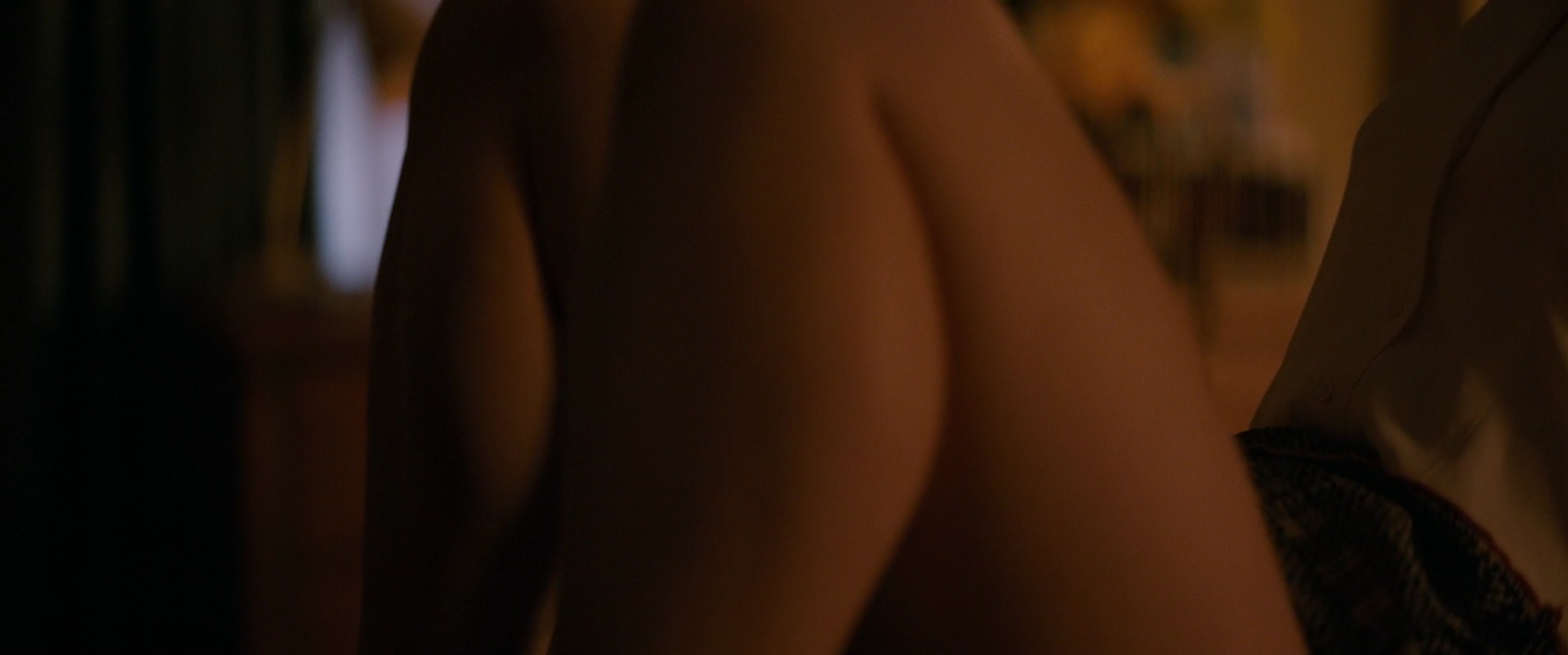 Valorie Curry nude pics.