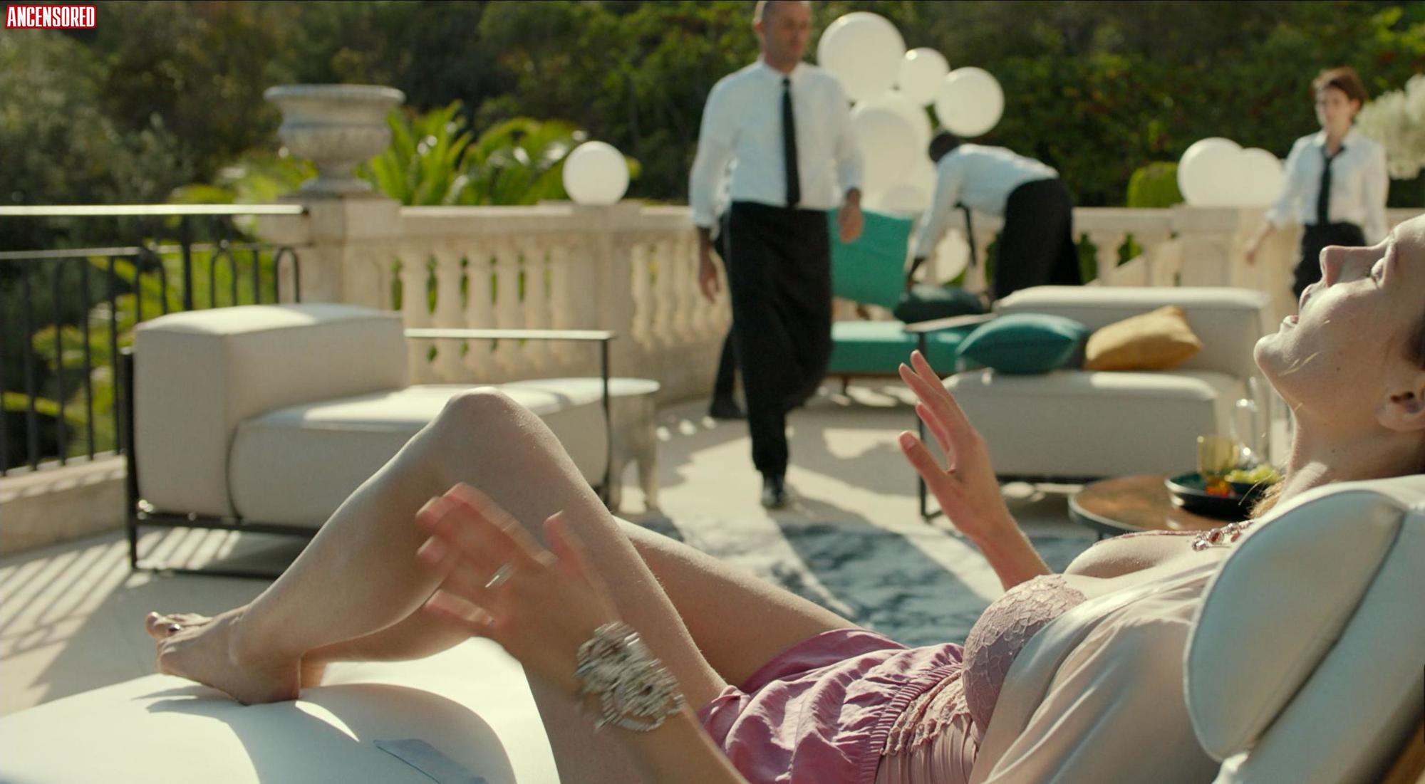 Camille lou nude - je te promets s01e10 (2021)