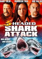 3 Headed Shark Attack (2015) Cenas de Nudez