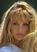 Arielle Dombasle nua