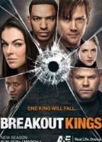 Breakout Kings (2011-2012) Cenas de Nudez