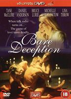 Bare Deception (2000) Cenas de Nudez