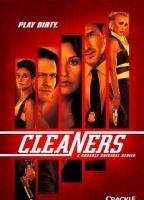 Cleaners (2013-2014) Cenas de Nudez