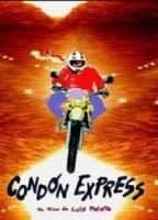 Condón express (2005) Cenas de Nudez