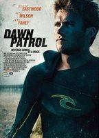 Dawn Patrol (2014) Cenas de Nudez