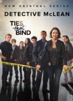 Detective McLean: Ties That Bind (2015-presente) Cenas de Nudez