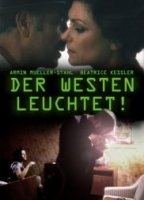 Der Westen Leuchtet! (1982) Cenas de Nudez