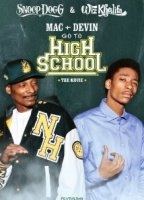 Mac & Devin Go to High School (2012) Cenas de Nudez