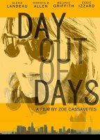 Day Out of Days 2015 filme cenas de nudez
