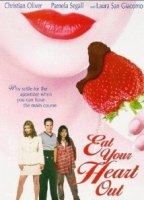 Eat Your Heart Out (1997) Cenas de Nudez