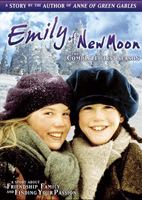 Emily of New Moon (1998-2000) Cenas de Nudez