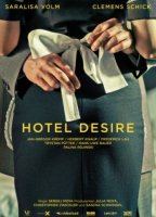 Hotel Desire cenas de nudez