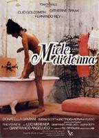 Miele di donna (1981) Cenas de Nudez