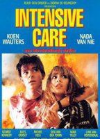 Intensive Care (1991) Cenas de Nudez