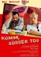 Komm, süsser Tod (2000) Cenas de Nudez