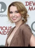 Kirsten Prout nua