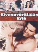 Kivenpyörittäjän kylä 1995 filme cenas de nudez