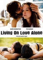 Living on Love Alone (2010) Cenas de Nudez