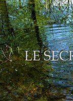 Le secret d'Elise (2015-2016) Cenas de Nudez