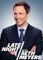 Late Night With Seth Meyers 2014 filme cenas de nudez