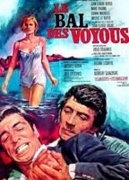 Le bal des voyous (1968) Cenas de Nudez
