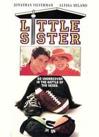 Little Sister (1992) Cenas de Nudez