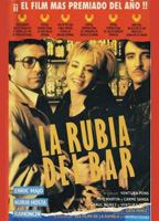 La rubia del bar (1986) Cenas de Nudez