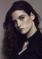 Manon Leloup nua