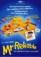Mr. Reliable (1996) Cenas de Nudez