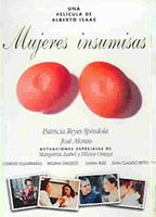 Mujeres insumisas (1995) Cenas de Nudez