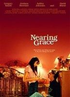 Nearing Grace (2005) Cenas de Nudez
