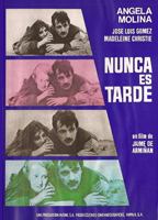 Nunca es tarde (1977) Cenas de Nudez