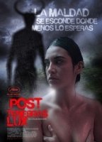 Post Tenebras Lux 2012 filme cenas de nudez