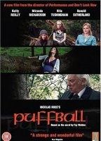 Puffball (2007) Cenas de Nudez