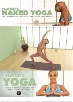 Playboy's Yoga: with Sara Jean Underwood cenas de nudez