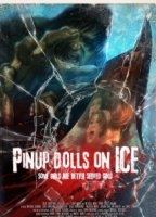 Pinup Dolls on Ice (2013) Cenas de Nudez