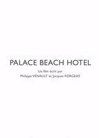 Palace Beach Hotel (2014) Cenas de Nudez