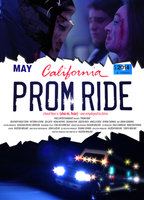Prom Ride (2015) Cenas de Nudez