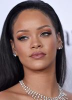 Rihanna nua