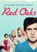Red Oaks (2014-2017) Cenas de Nudez