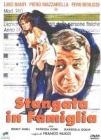 Stangata in famiglia (1976) Cenas de Nudez