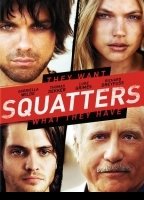 Squatters (2014) Cenas de Nudez