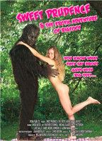 Sweet Prudence & the Erotic Adventure of Bigfoot cenas de nudez