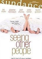 Seeing Other People (2004) Cenas de Nudez