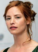 Sienna Guillory nua